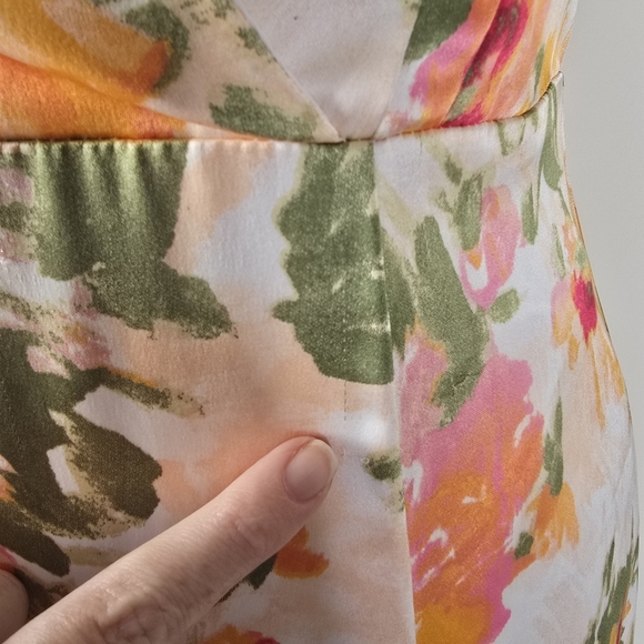 Hutch Ella Floral Satin Open Back Maxi Dress Flutter Sleeves Size 6 Wedding - Picture 10 of 16